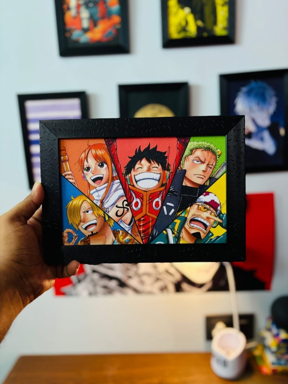 Luffy Crew — Glitter Frame